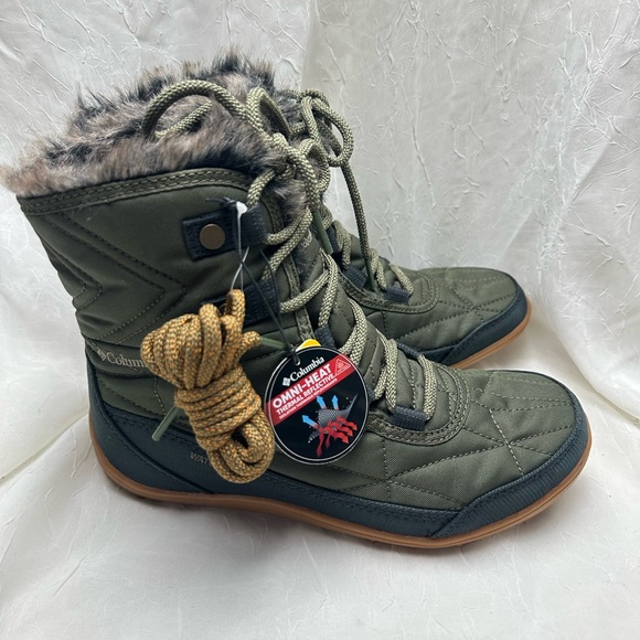 Columbia Shoes - Columbia Minx Shorty 3 Women's Green Quilted Winter Boots size 7